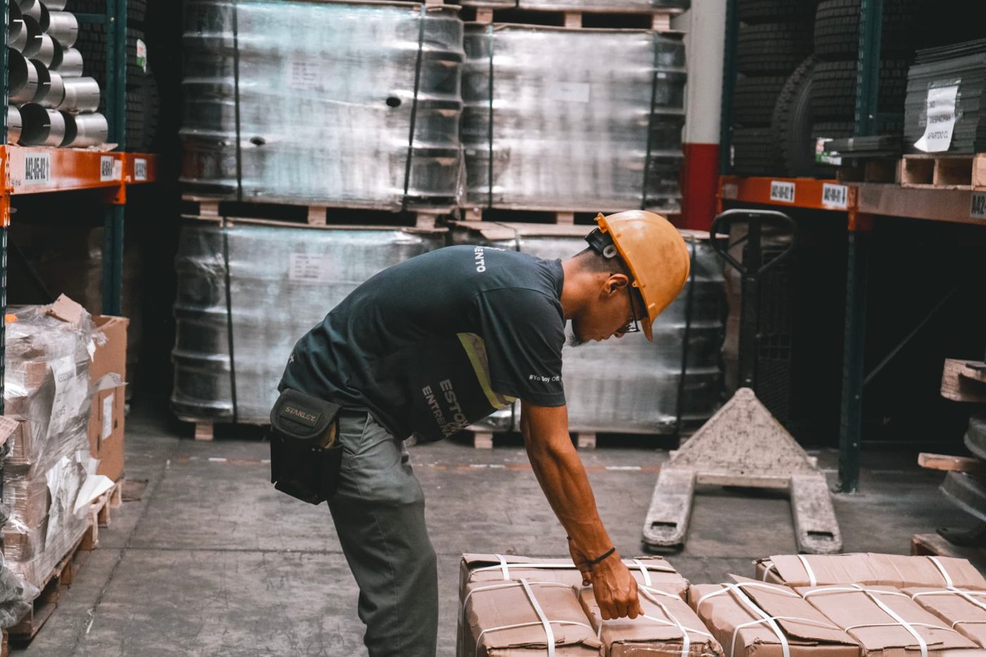 Trabajo en el centro de distribución